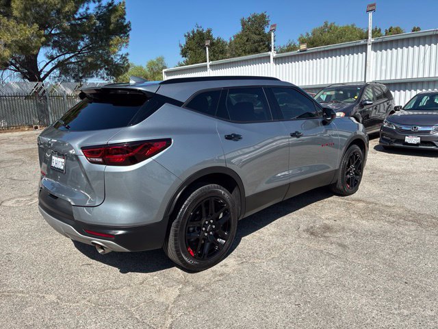 Used 2024 Chevrolet Blazer LT w/ Redline Edition FWD image 3