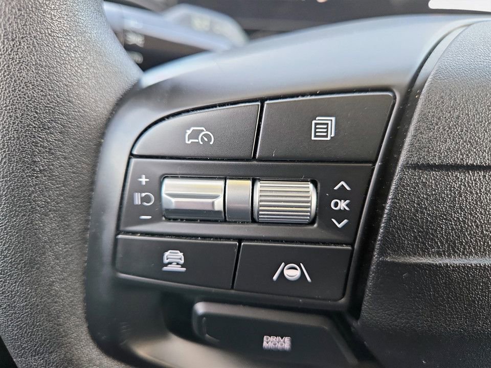 Used 2025 Kia K4 LXS FWD image 17