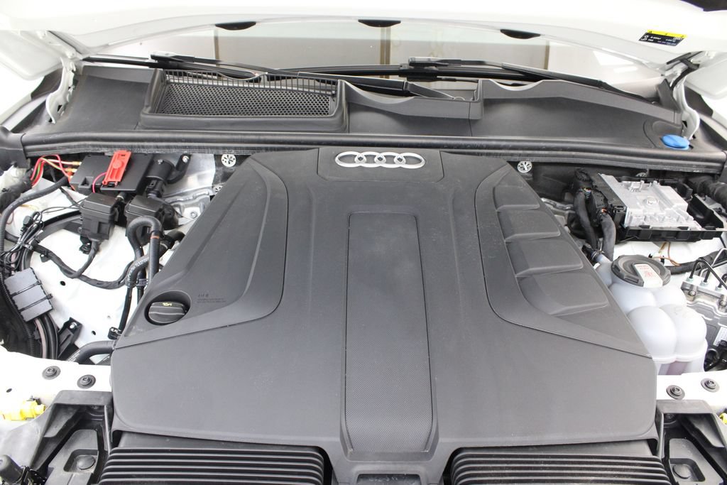 Used 2022 Audi Q7 2.0T Premium AWD/4WD image 35
