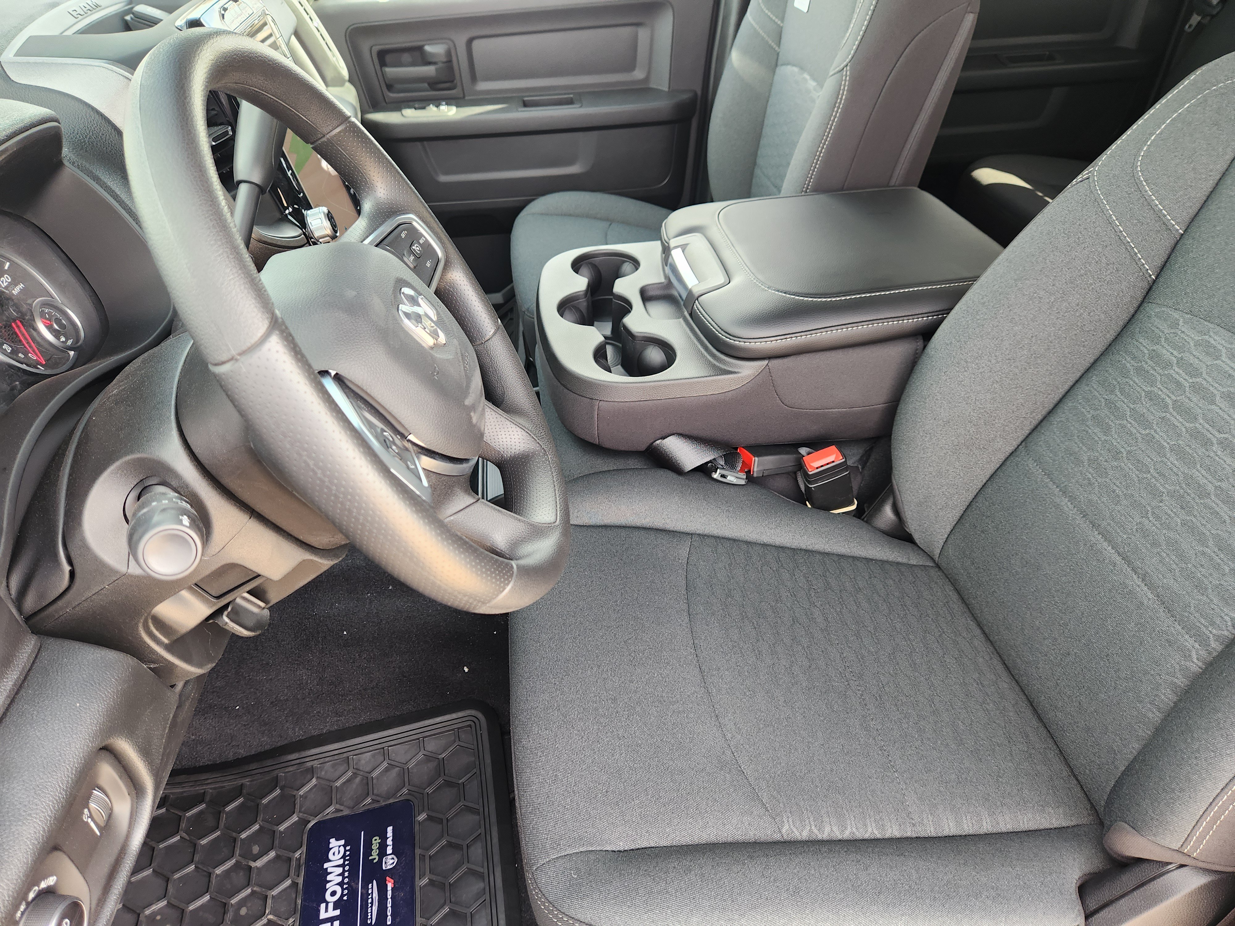 New 2026 RAM 3500 Tradesman AWD/4WD image 10