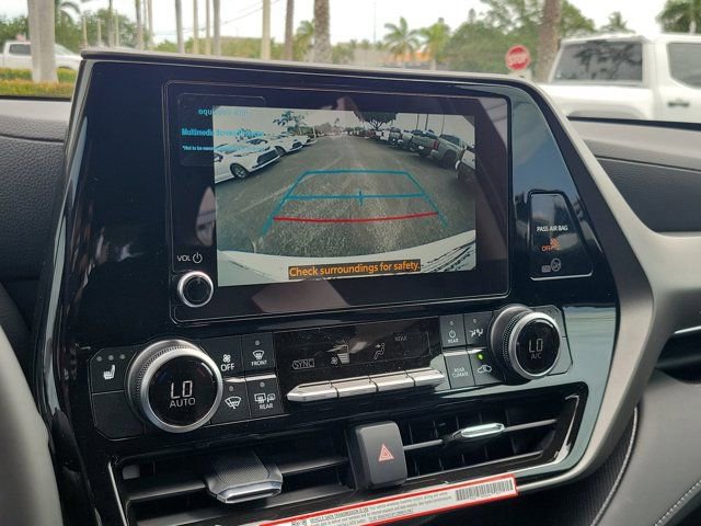 New 2026 Toyota Highlander XLE AWD/4WD image 15