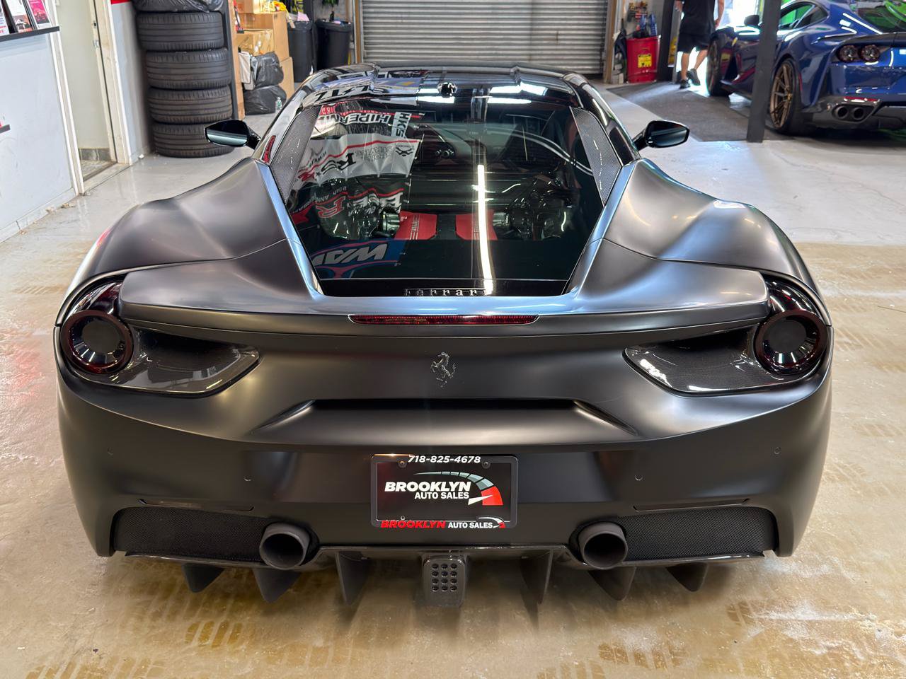 Used 2017 Ferrari 488 GTB RWD image 9