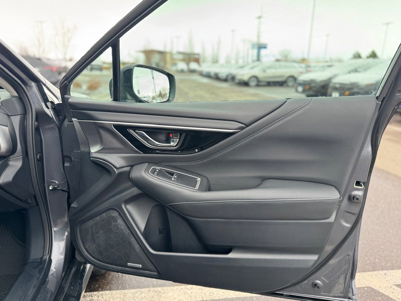 Used 2023 Subaru Outback Limited image 51