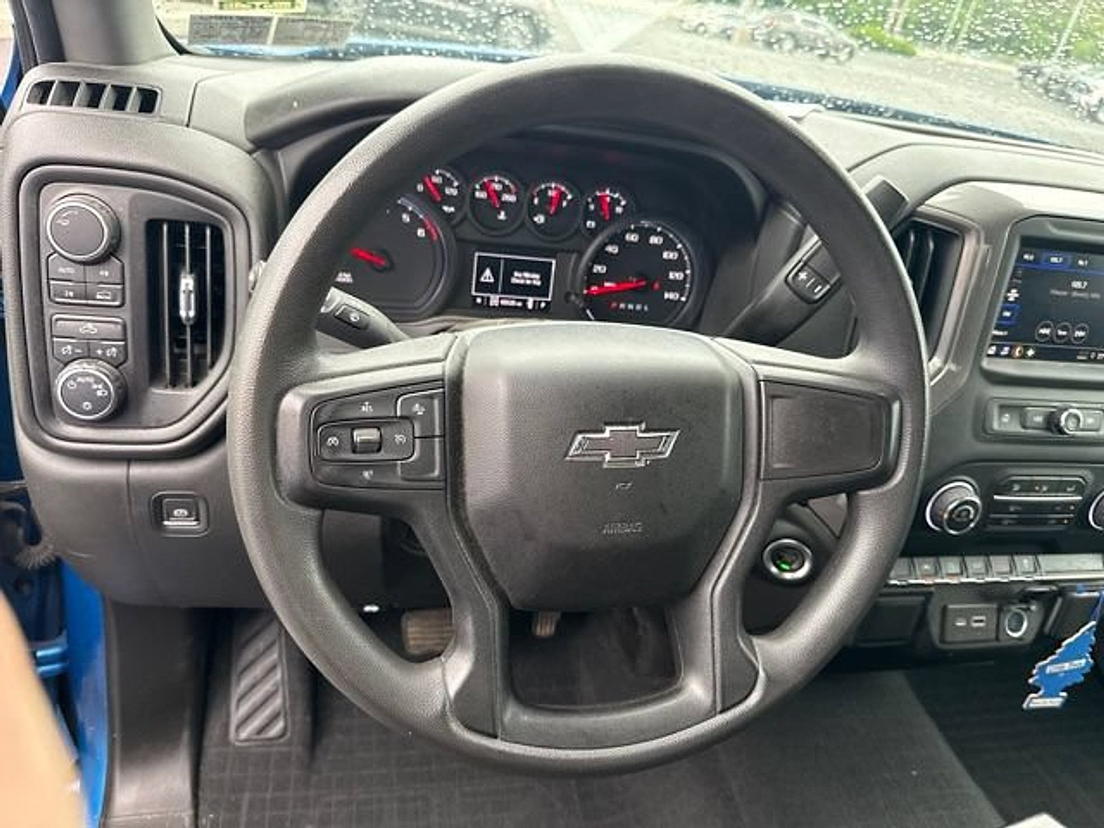 Used 2022 Chevrolet Silverado 1500 Custom w/ Rally Edition AWD/4WD image 17