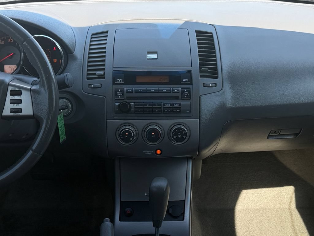 Used 2005 Nissan Altima 2.5 S w/ (F01) Convenience Pkg FWD image 15