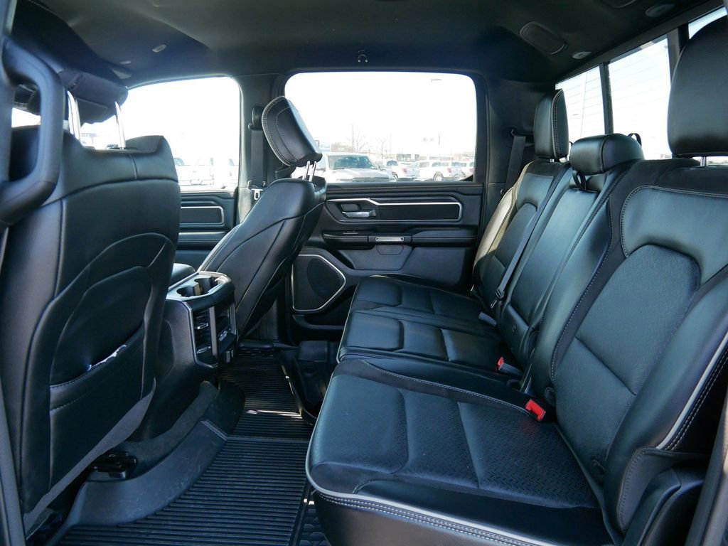 Used 2024 RAM 1500 Laramie image 12