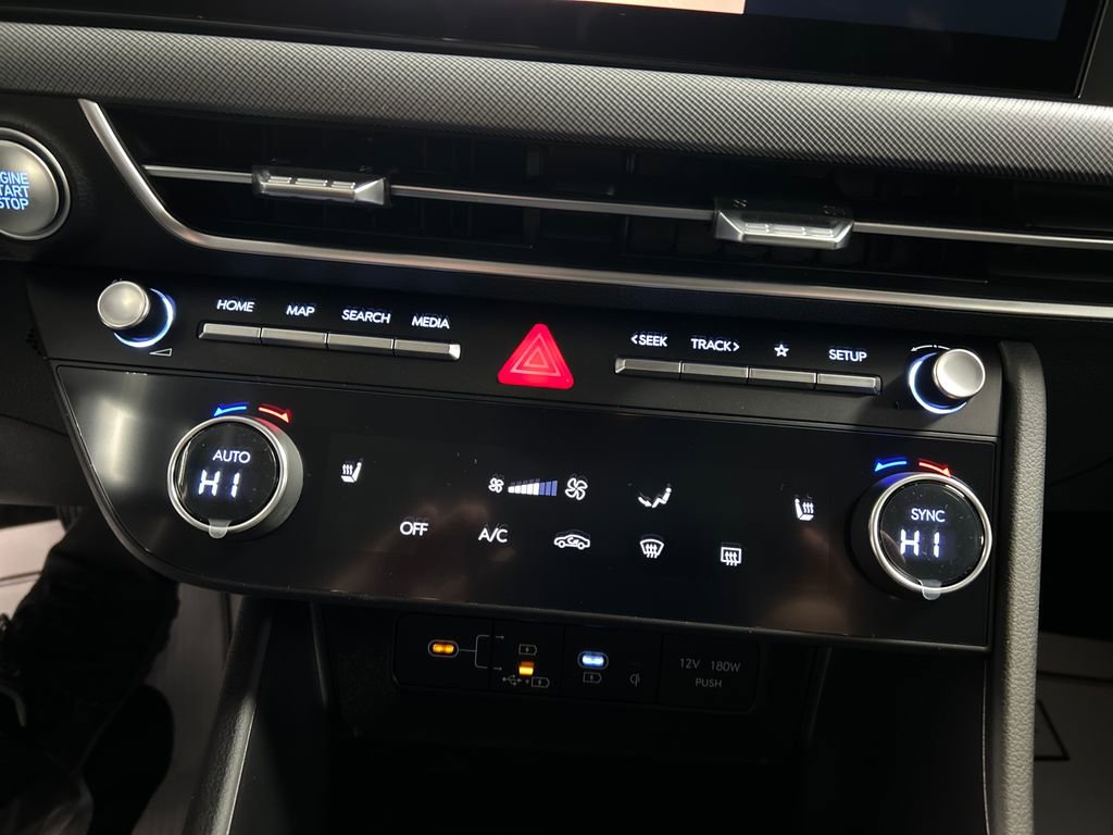 New 2026 Hyundai Sonata SEL AWD/4WD image 17