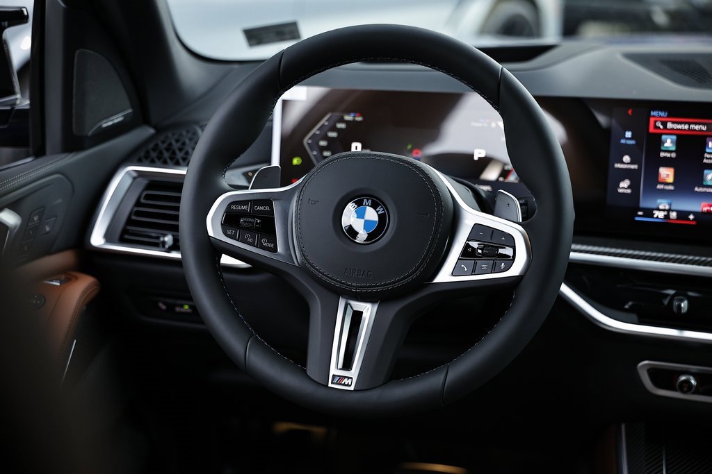 New 2026 BMW X5 M60i w/ Climate Comfort Package image 28