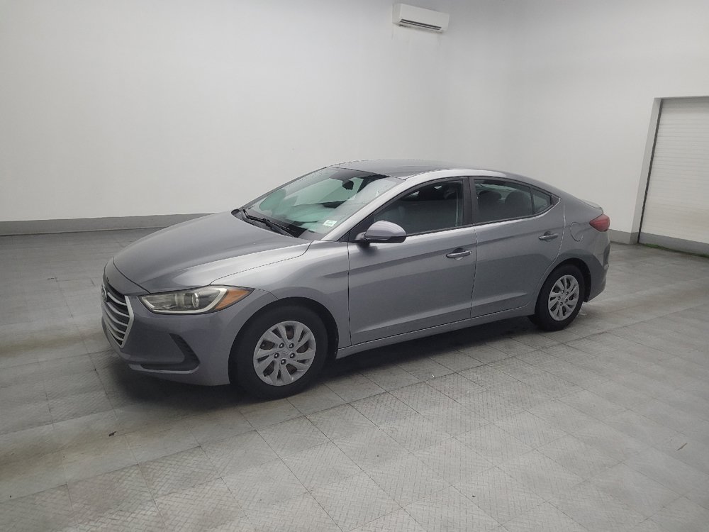 Used 2018 Hyundai Elantra SE FWD image 2