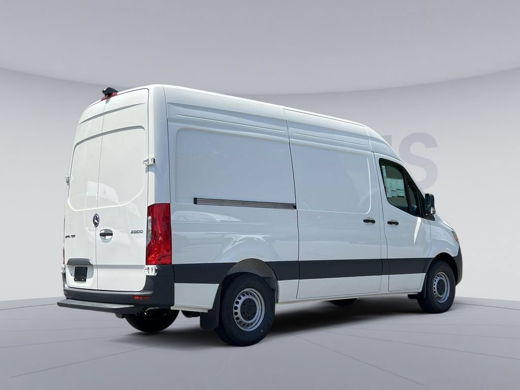 Certified 2025 Mercedes-Benz Sprinter 2500 image 5