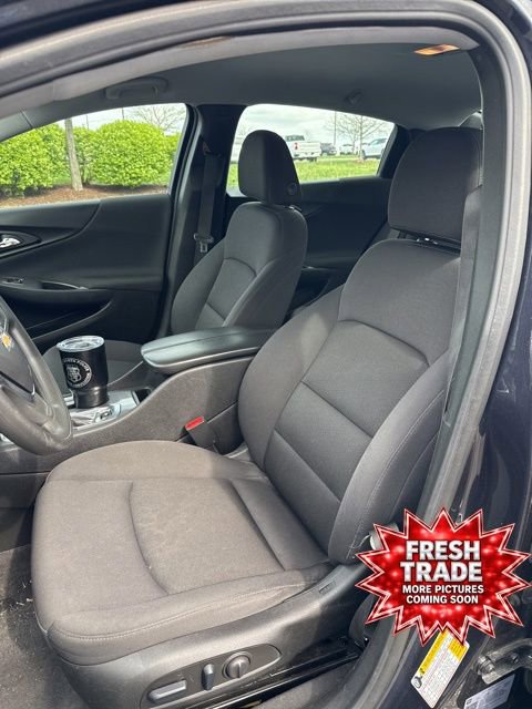 Used 2023 Chevrolet Malibu LT FWD image 7