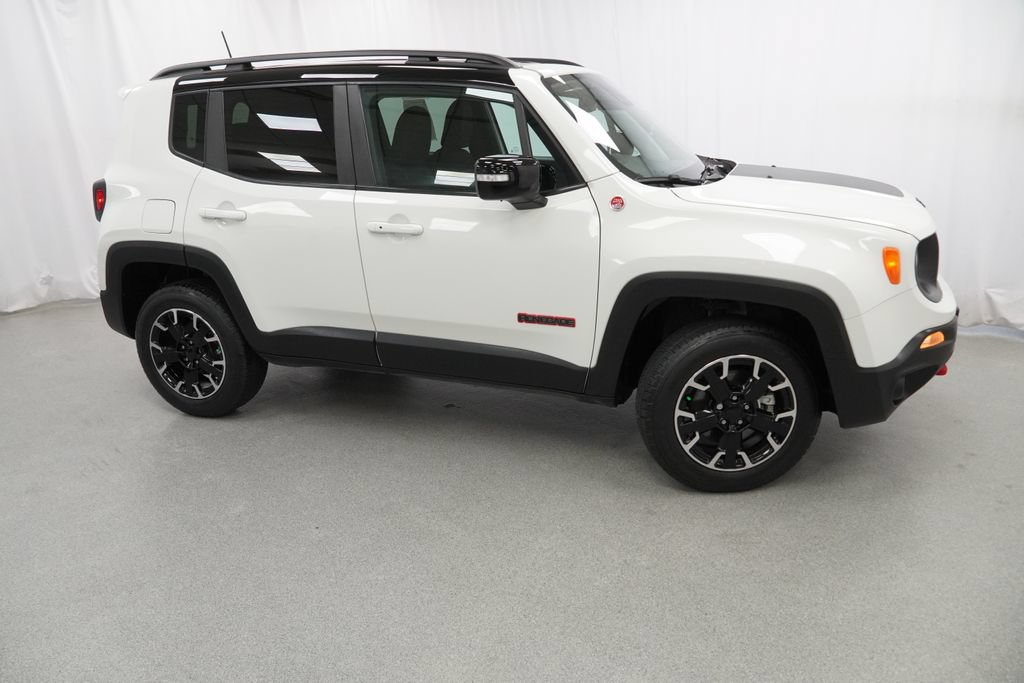 Certified 2023 Jeep Renegade Trailhawk AWD/4WD image 10