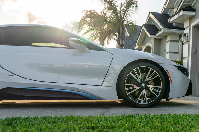 Used 2016 BMW i8 AWD/4WD image 11