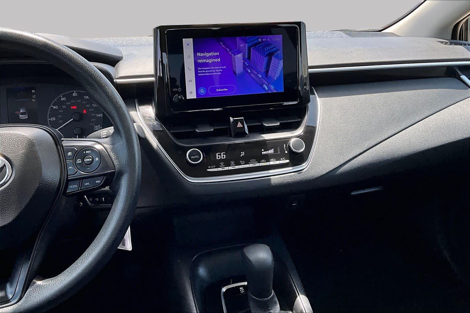 Used 2024 Toyota Corolla LE FWD image 7