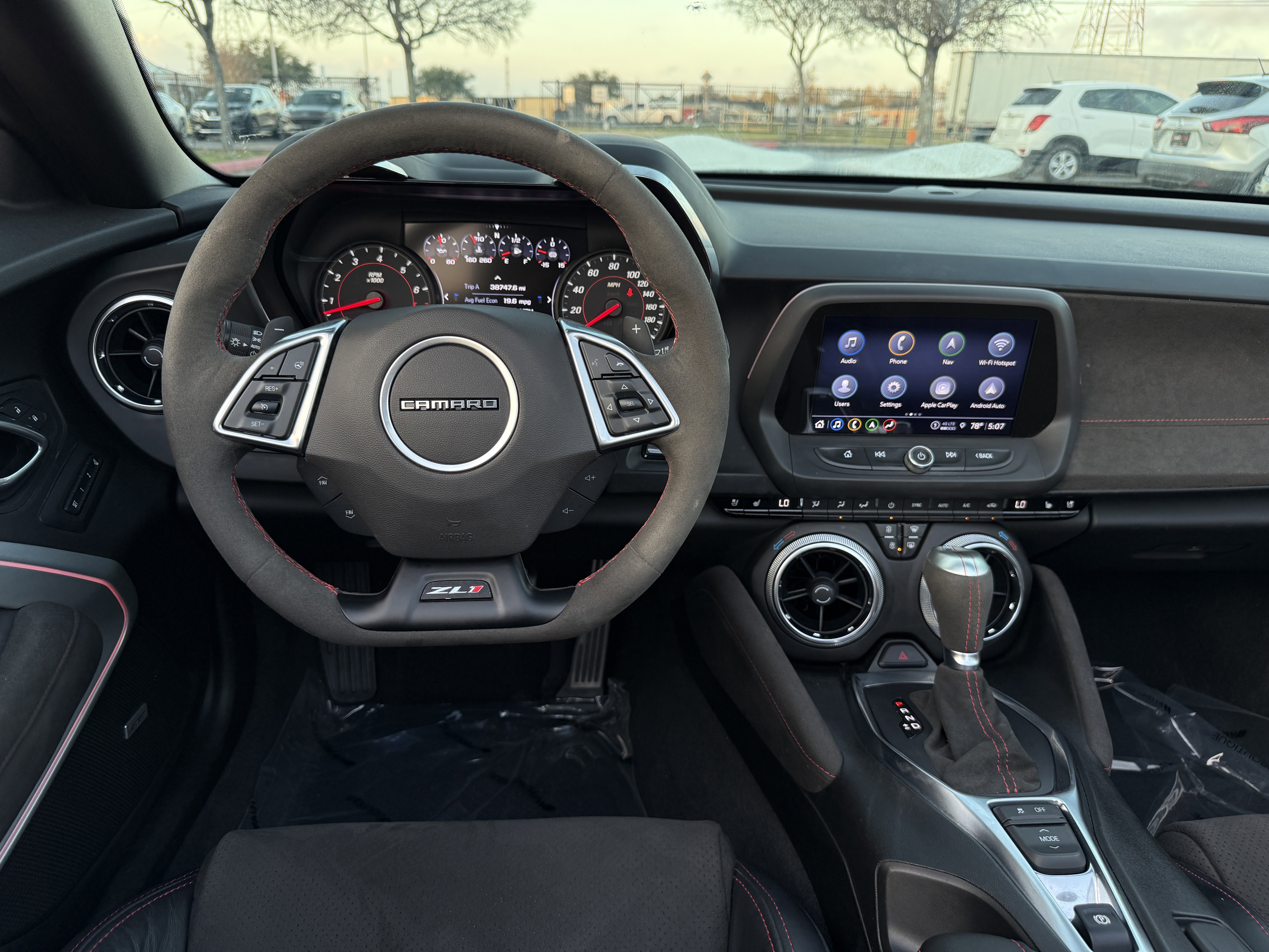 Used 2022 Chevrolet Camaro ZL1 image 21