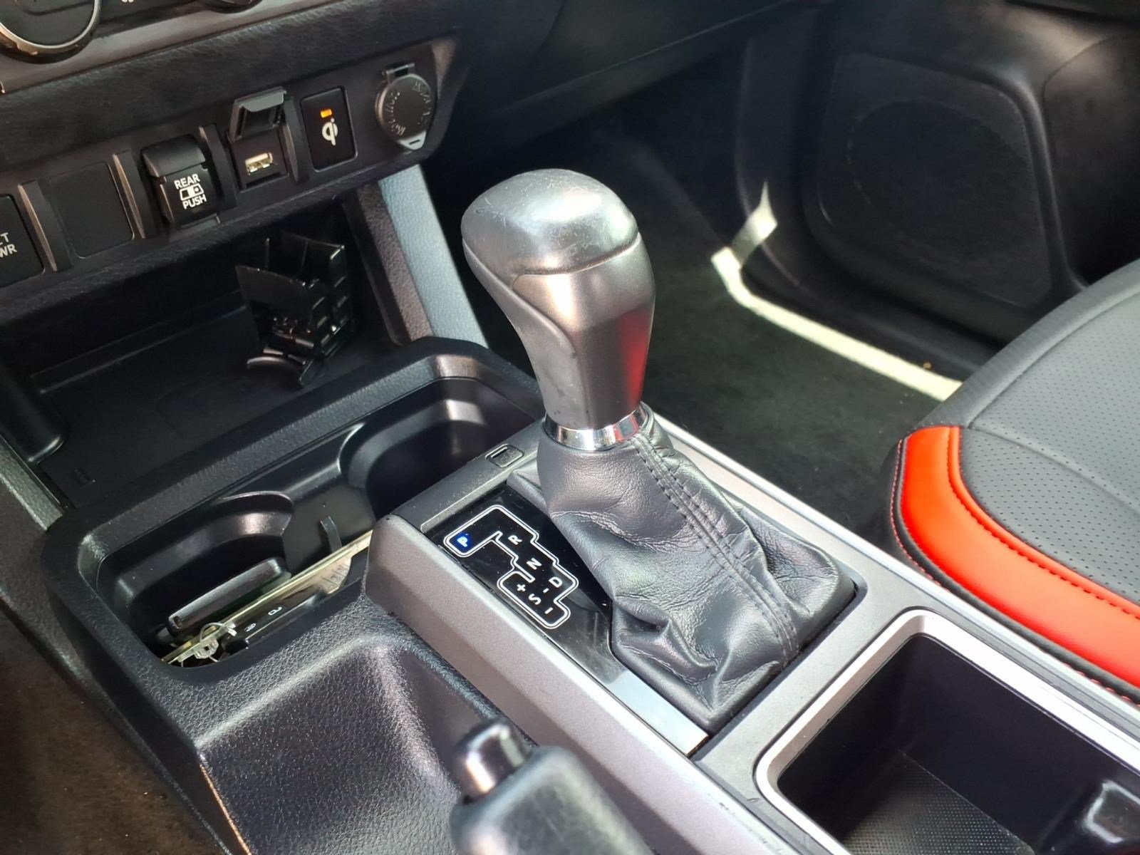 Used 2021 Toyota Tacoma TRD Off-Road AWD/4WD image 24