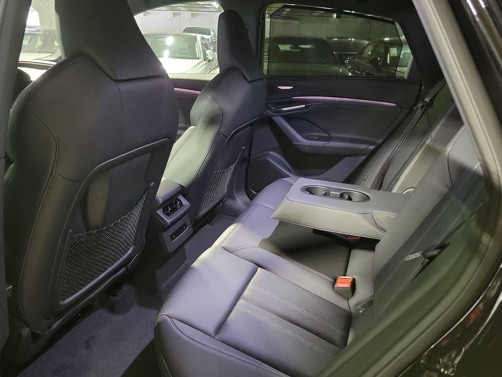New 2027 Audi SQ6 e-tron Premium Plus AWD/4WD image 16