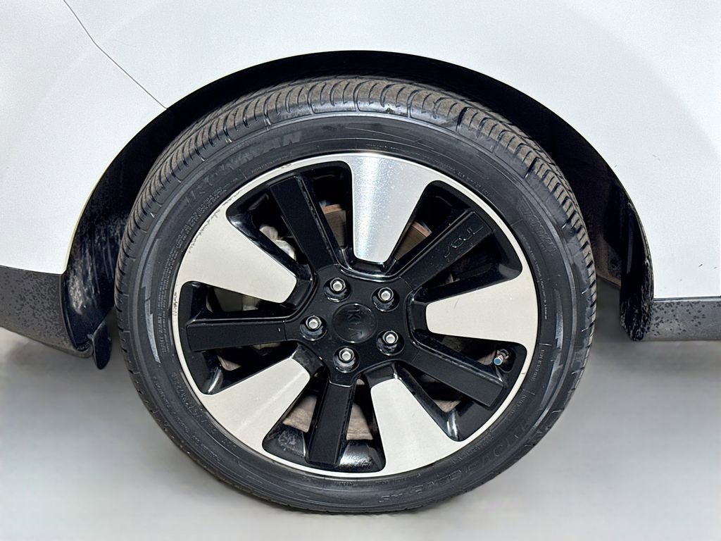 Used 2017 Kia Soul + w/ Designer's Package FWD image 26