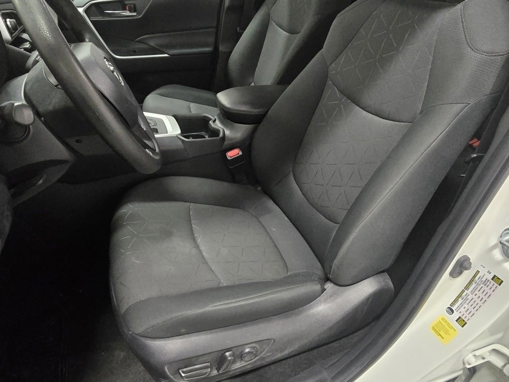 Used 2024 Toyota RAV4 XLE image 20