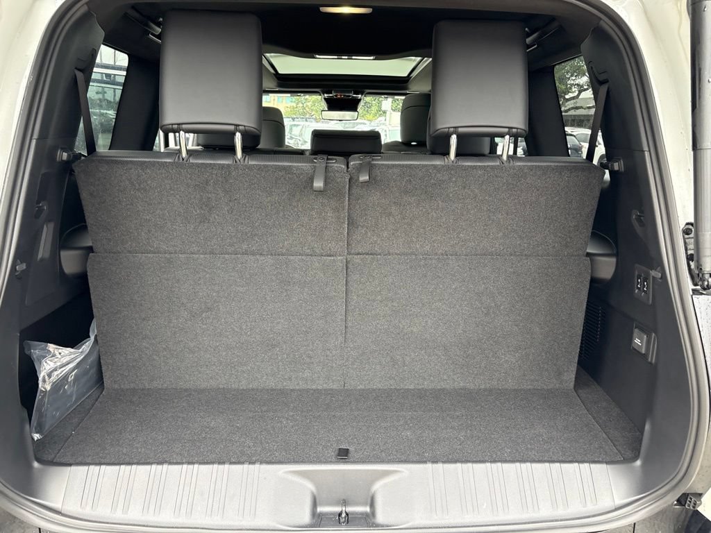 Certified 2026 Lexus GX 550 w/ Cold Area Package AWD/4WD image 20