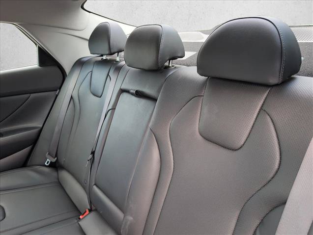 New 2026 Hyundai Elantra Limited FWD image 22