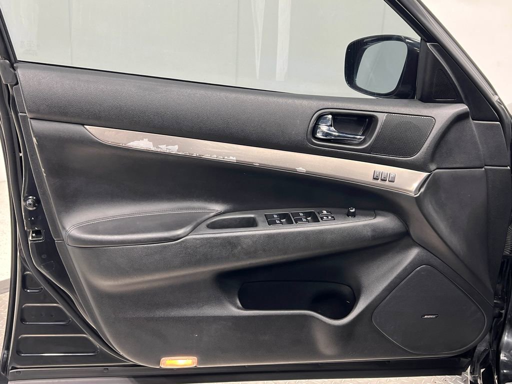 Used 2011 INFINITI G37 x w/ Premium Pkg image 15