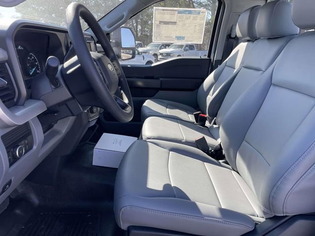 New 2026 Ford F550 2WD Regular Cab Super Duty image 14