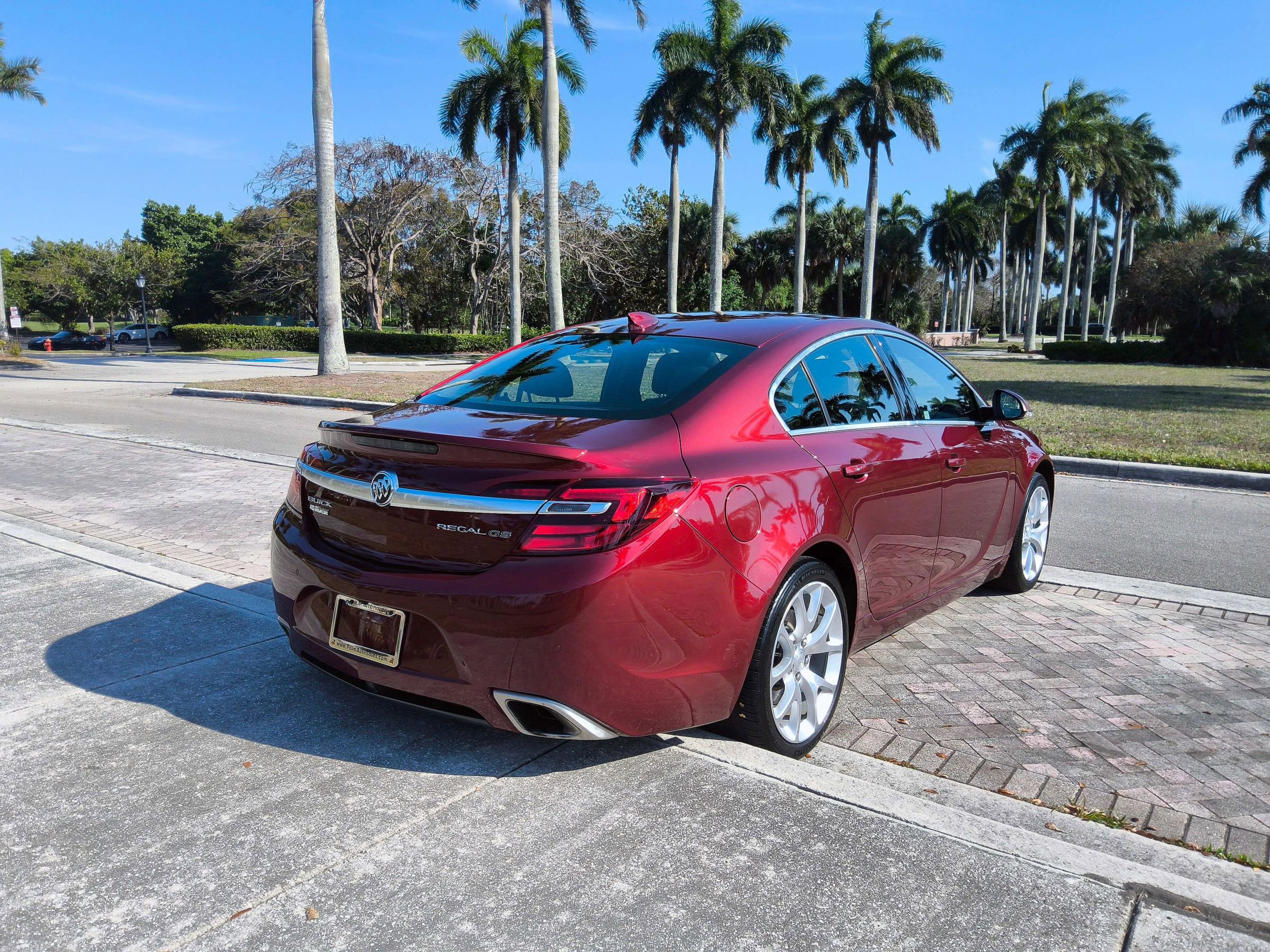 Used 2017 Buick Regal GS w/ Driver Confidence Package #1 image 17