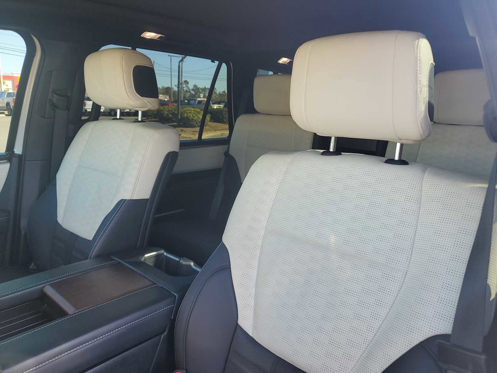 Used 2025 Toyota Sequoia Capstone image 13