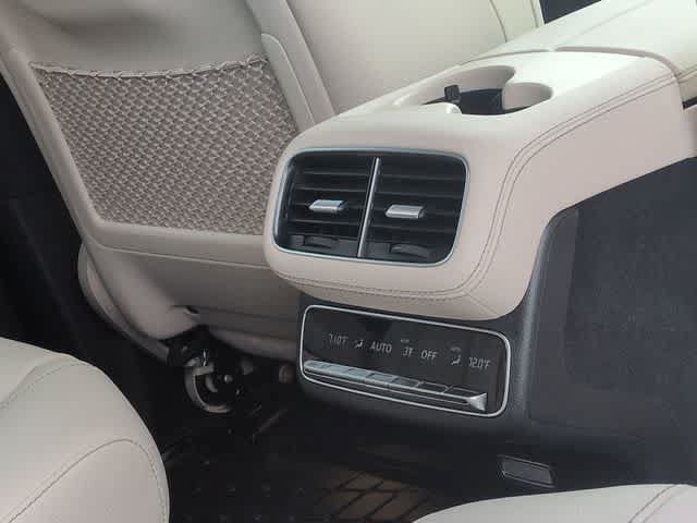 New 2026 Mercedes-Benz GLS 580 4MATIC image 22