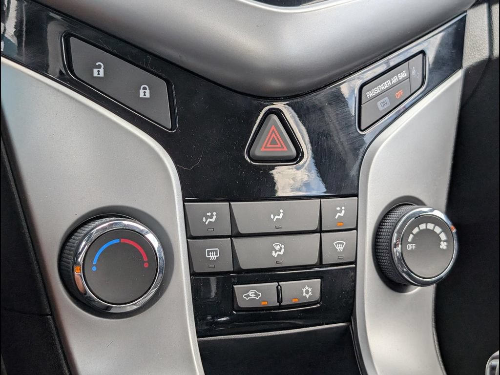 Used 2014 Chevrolet Cruze LT w/ RS Package FWD image 14