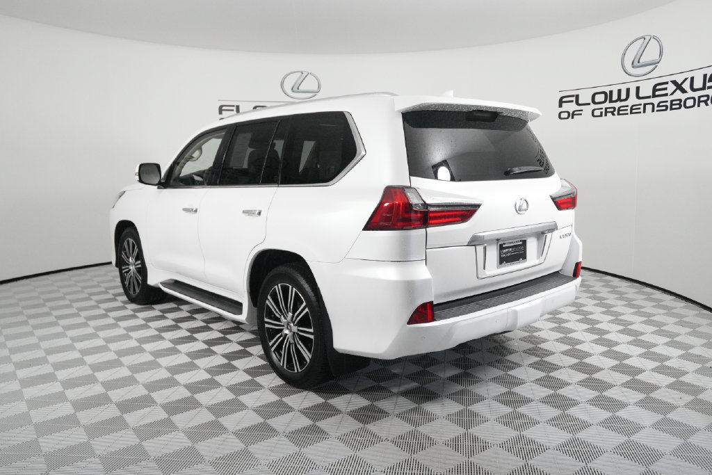 Used 2018 Lexus LX 570 4WD w/ Luxury Package image 5