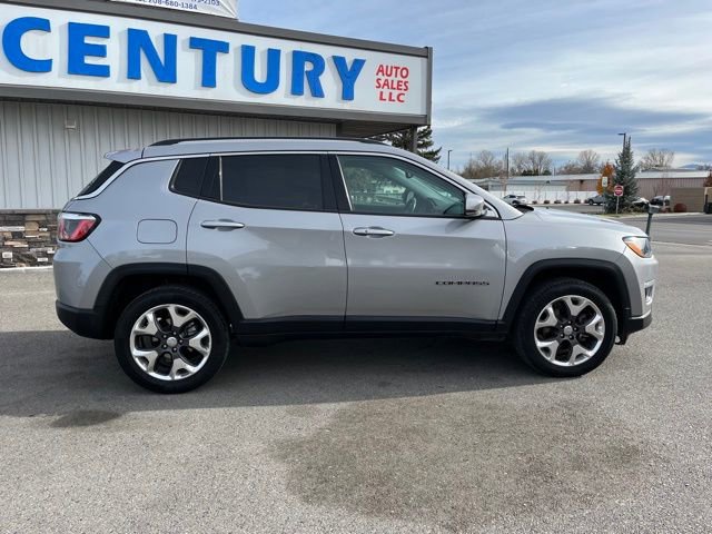 Used 2019 Jeep Compass Limited image 15