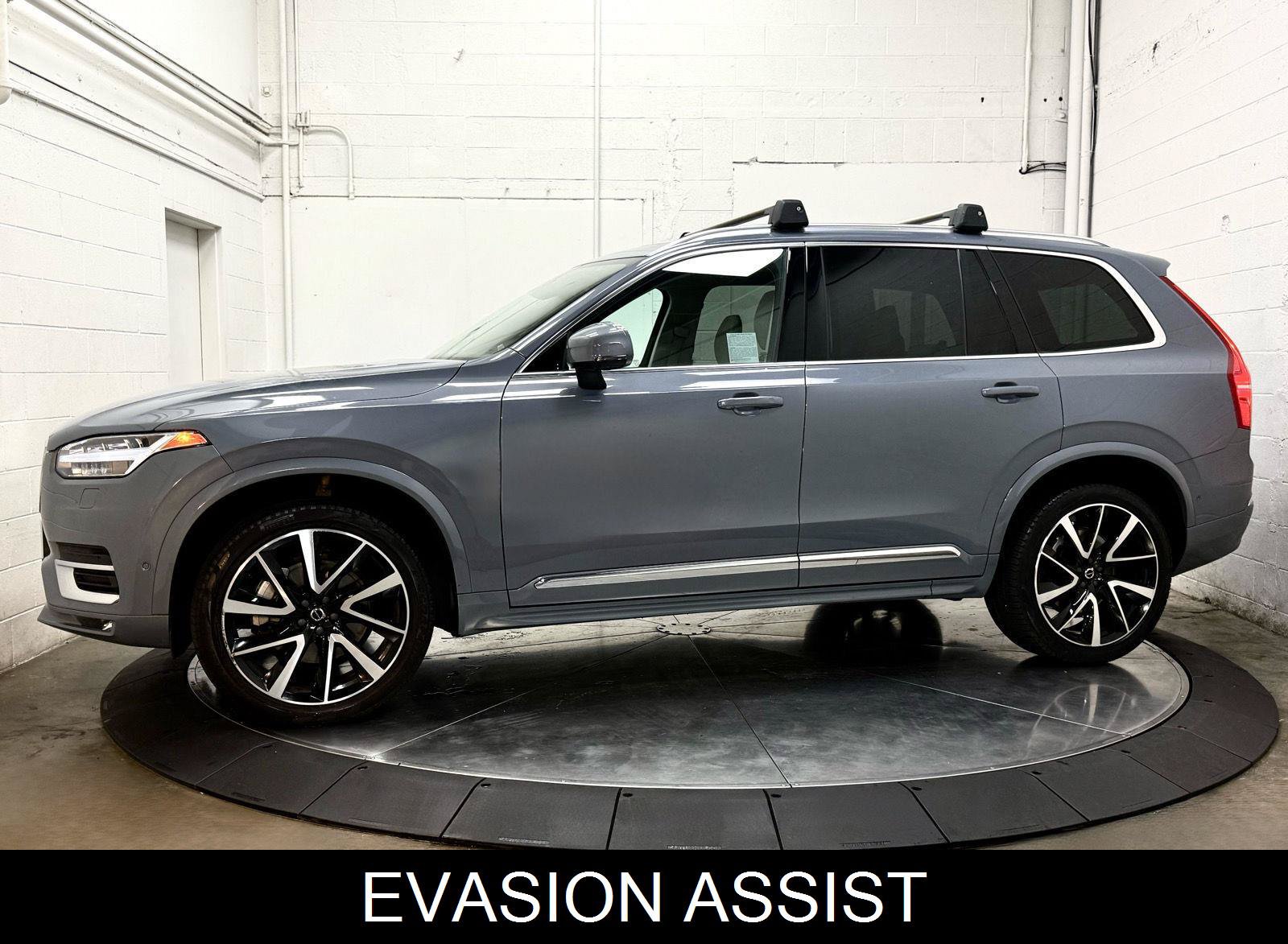 Used 2023 Volvo XC90 B6 Plus AWD/4WD image 4