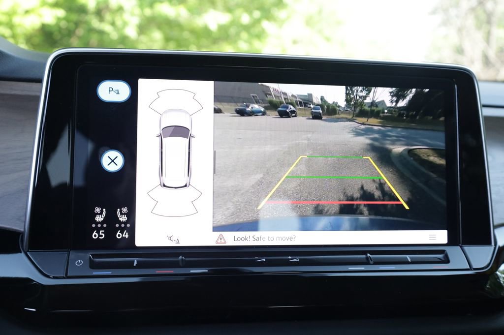 Used 2024 Volkswagen Atlas SE FWD image 9