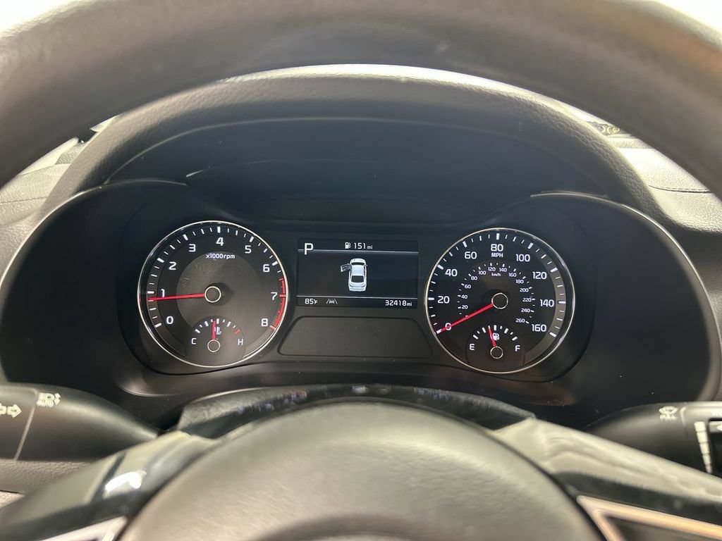 Used 2023 Kia Forte LXS w/ LXS Technology Package FWD image 13
