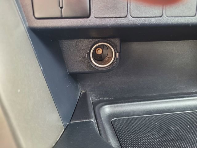 Used 2015 Toyota RAV4 LE FWD image 25