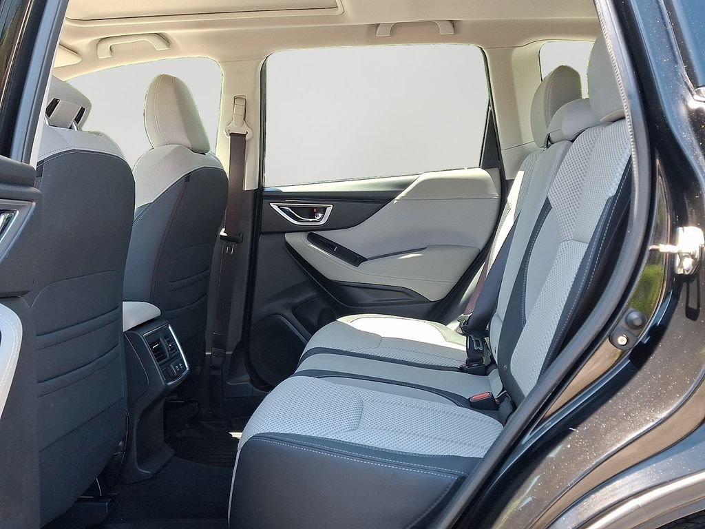 Used 2020 Subaru Forester Premium AWD/4WD image 8