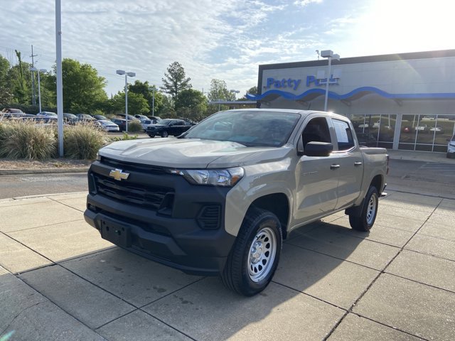 Used 2023 Chevrolet Colorado W/T image 4