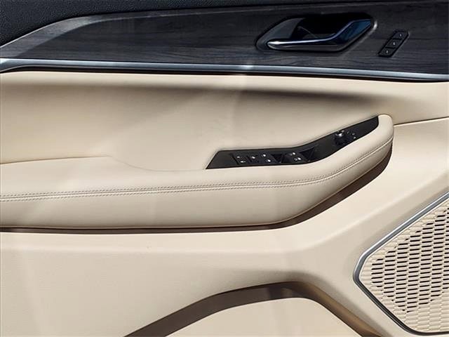 New 2024 Jeep Grand Cherokee Limited 4xe image 12