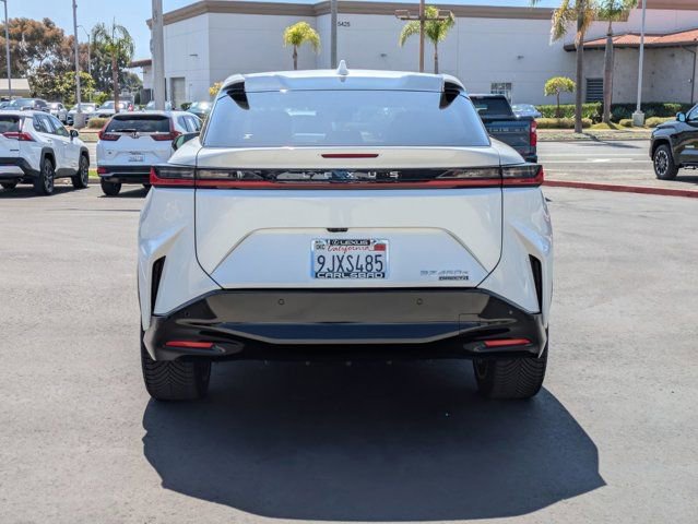Used 2023 Lexus RZ 450e Premium w/ Technology Package AWD/4WD image 6