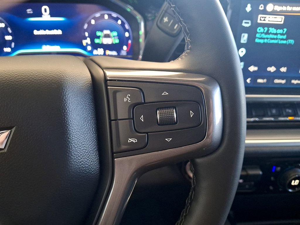 Certified 2025 Chevrolet Silverado 2500 High Country w/ Technology Package AWD/4WD image 22