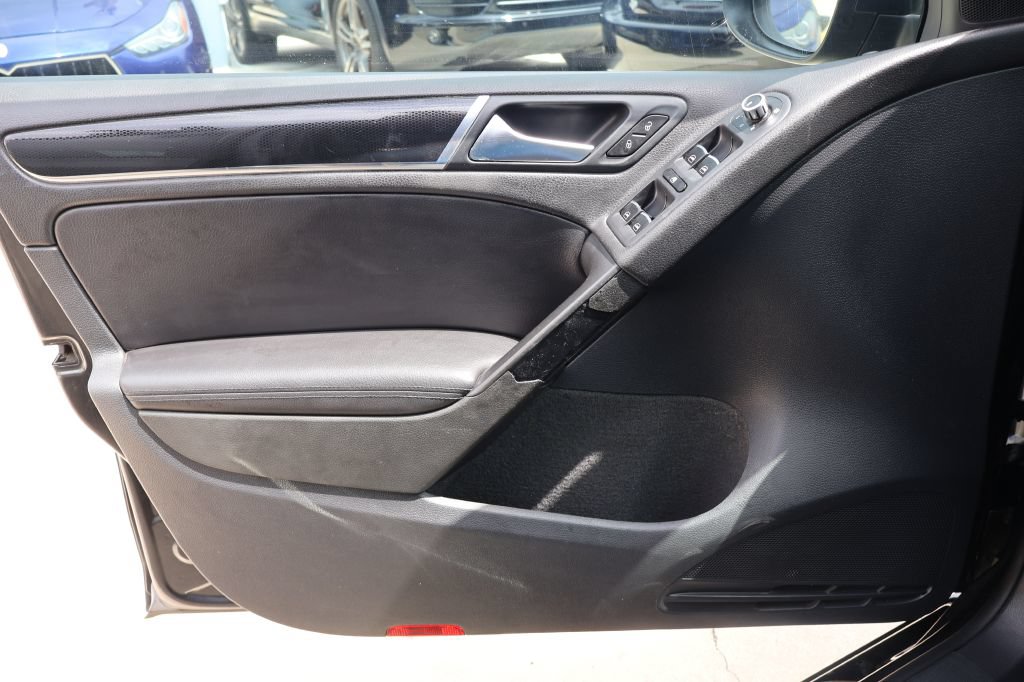 Used 2013 Volkswagen GTI Driver's Edition FWD image 30