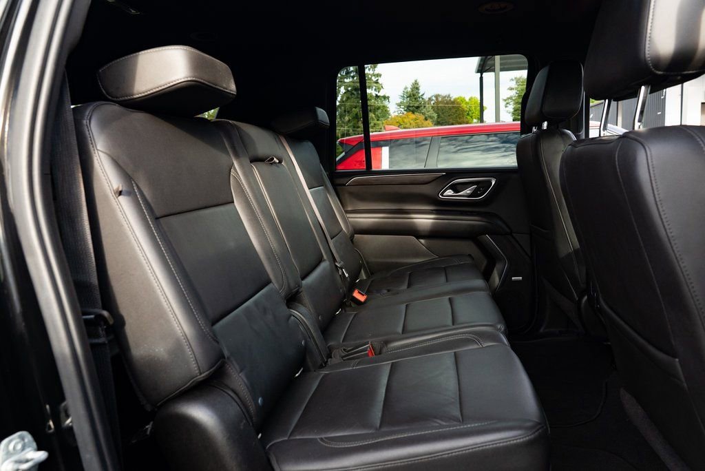 Used 2021 Chevrolet Suburban LT AWD/4WD image 22