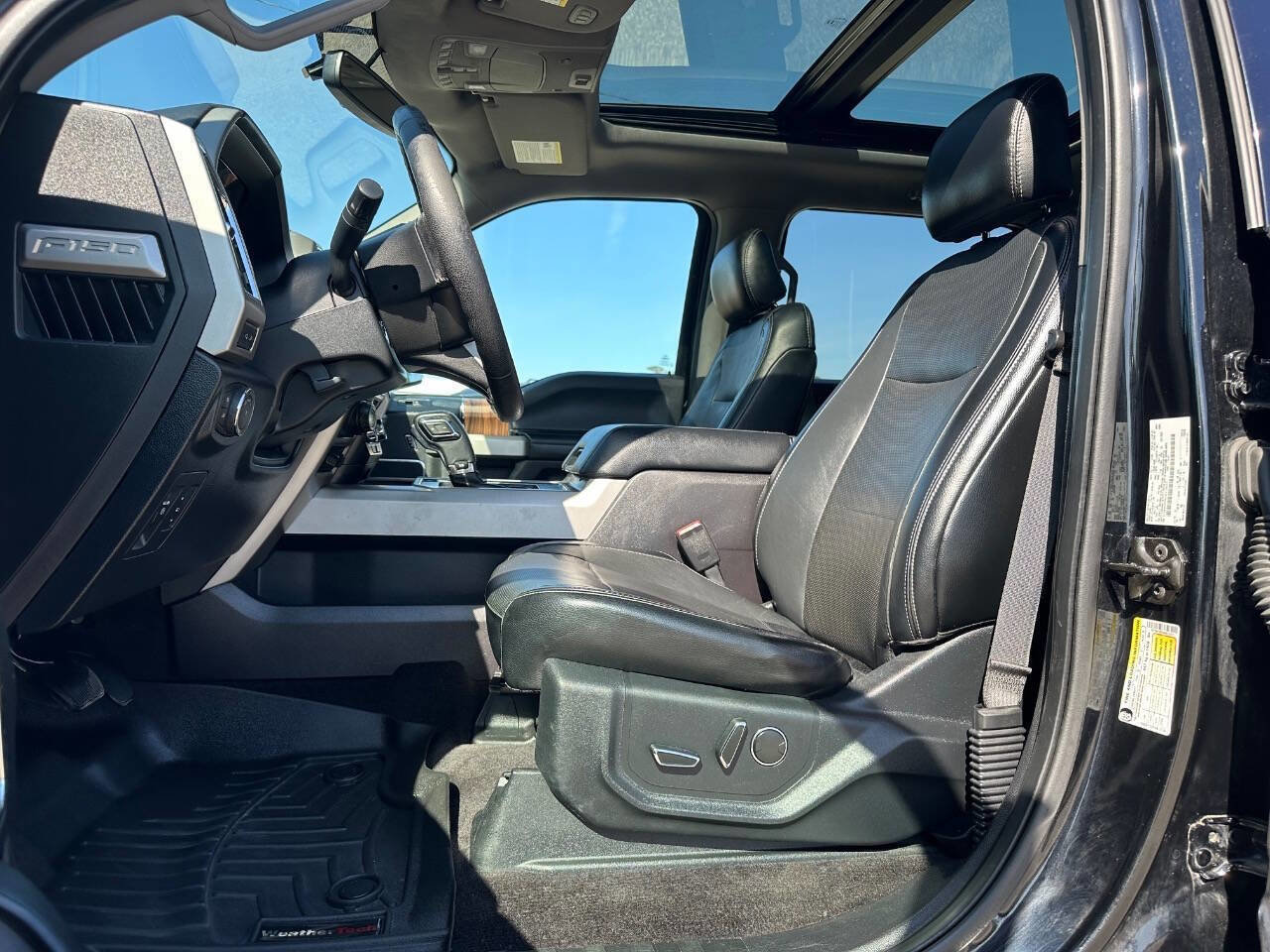 Used 2016 Ford F150 Lariat AWD/4WD image 30