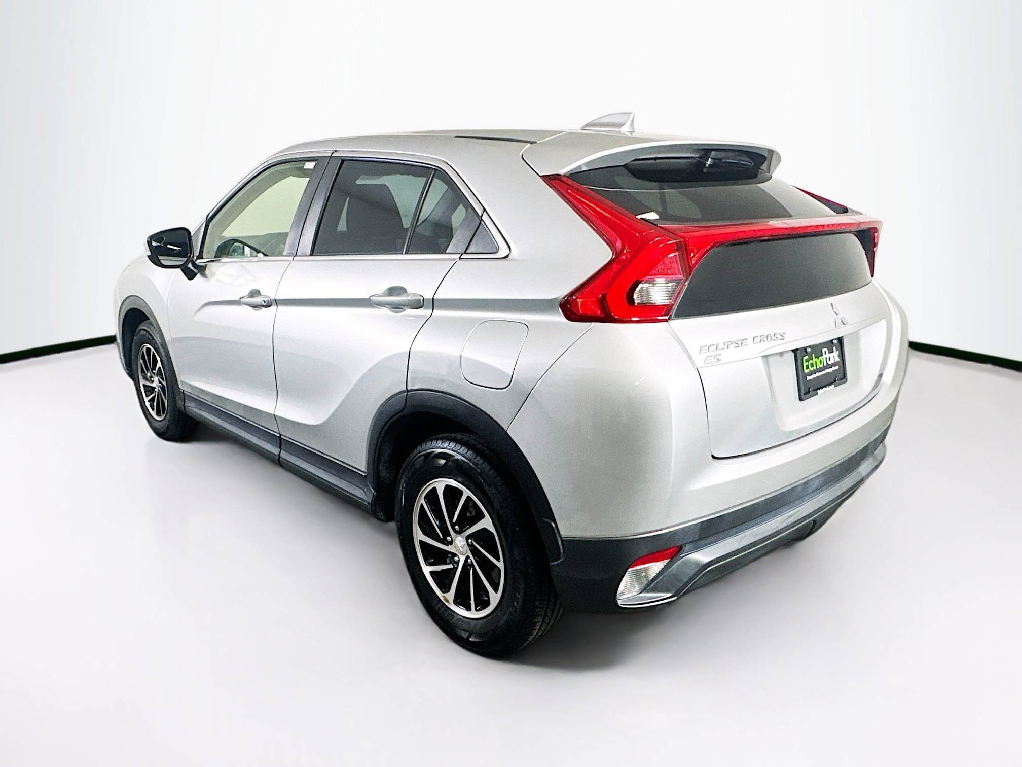 Used 2020 Mitsubishi Eclipse Cross ES FWD image 5