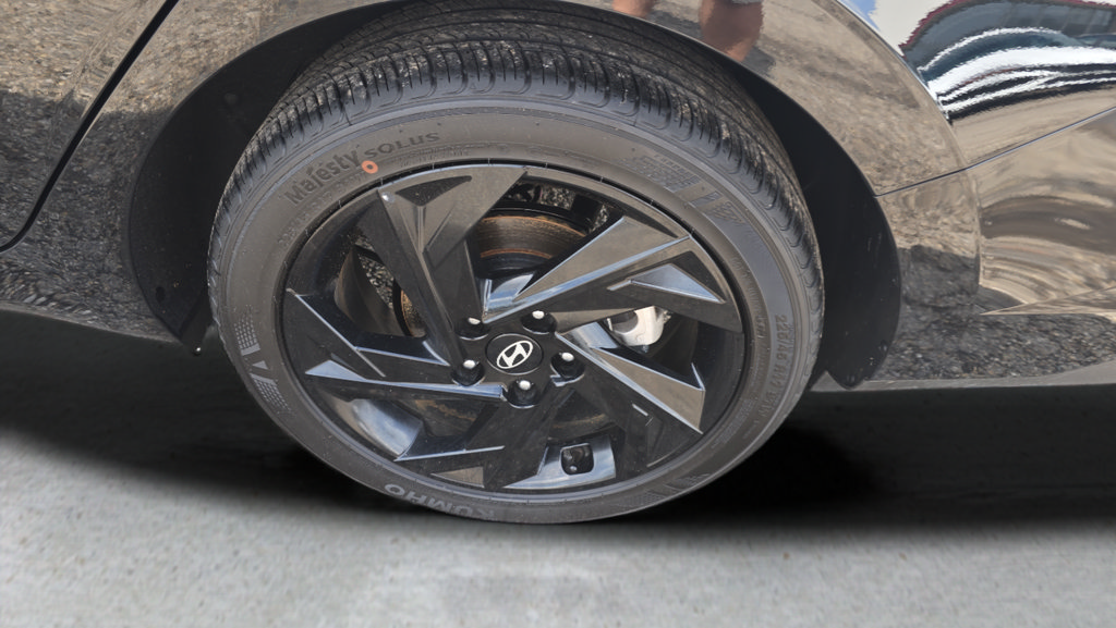 Certified 2026 Hyundai Elantra Sport FWD image 28