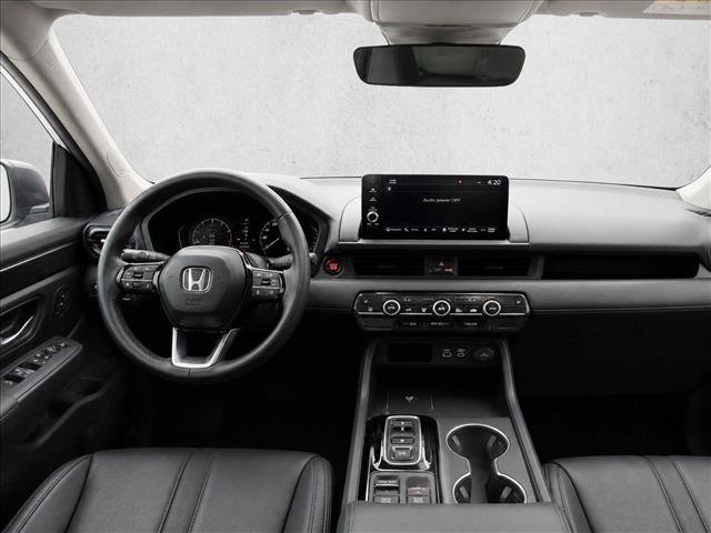 Used 2025 Honda Pilot Touring image 23