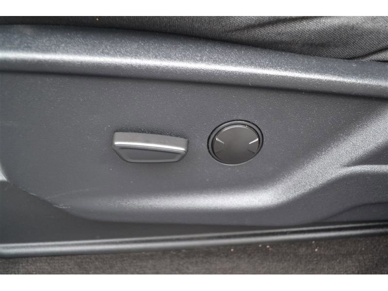 Used 2022 Ford F150 XLT AWD/4WD image 11