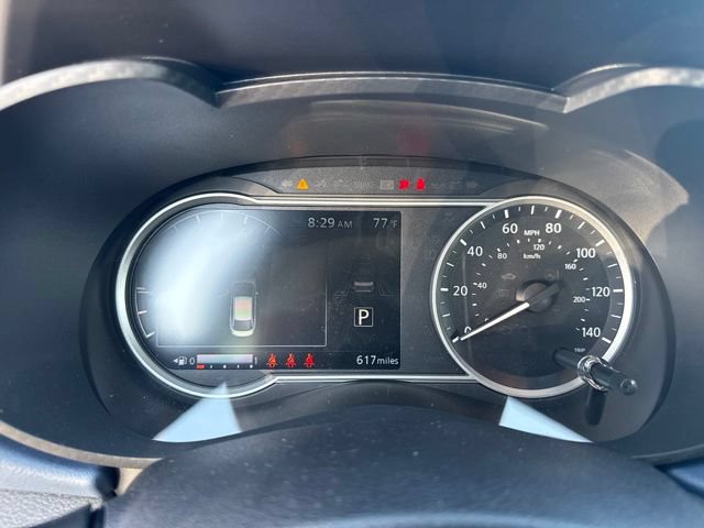 Certified 2025 Nissan Versa SV w/ Trunk Package FWD image 3